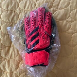 adidas Unisex Predator Goalkeeper Gloves in Red and Black